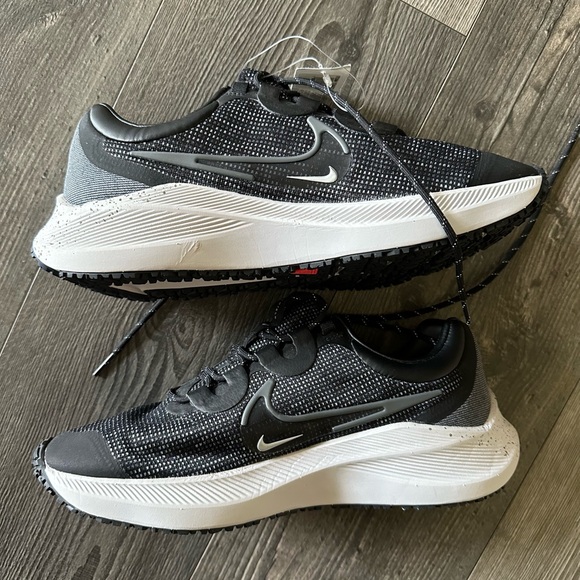 Nike Air Zoom Winflo Shield Black Ironed Gray - Picture 8 of 10